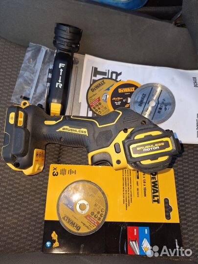 Мини ушм Dewalt dcs438n