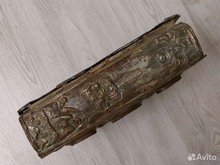 Евангелие напрестольное 1800