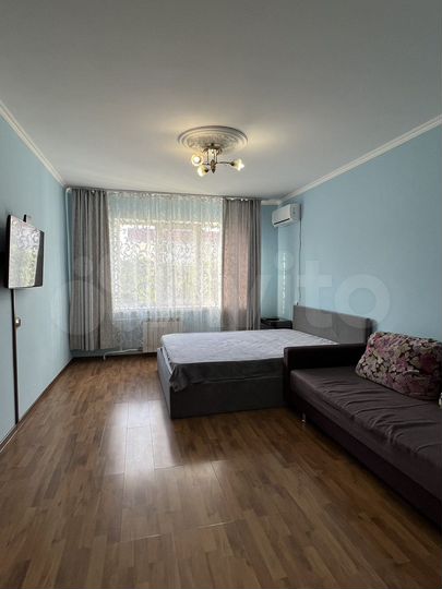 2-к. квартира, 55 м², 1/5 эт.