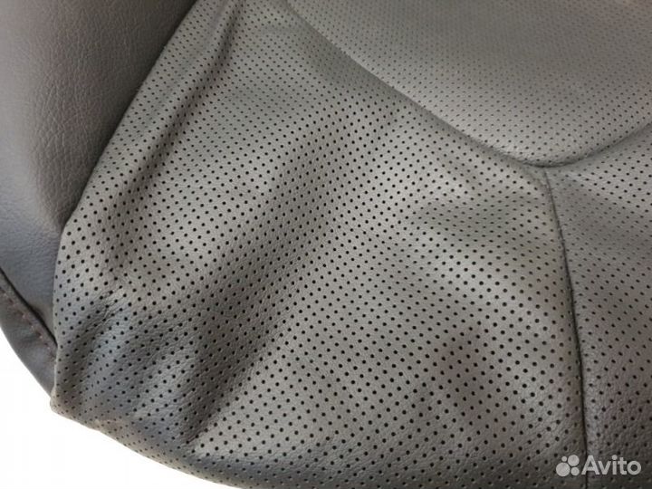 Обивка сидения передняя левая Toyota Camry V70