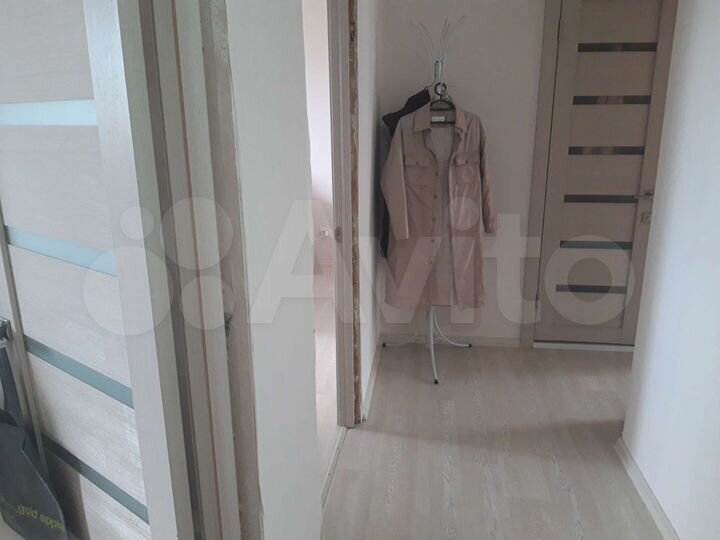 2-к. квартира, 43 м², 3/5 эт.