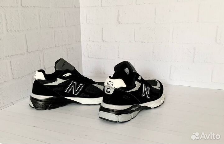 Кроссовки New Balance 990v3