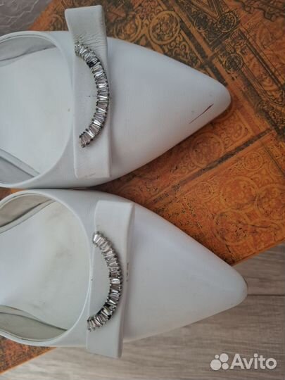 Туфли Quattro Fiori 39 размер