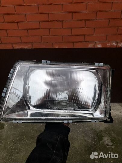 Фары на audi 100 с4 левая