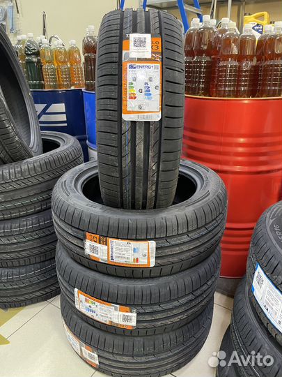 Tracmax X-Privilo TX3 215/50 R17