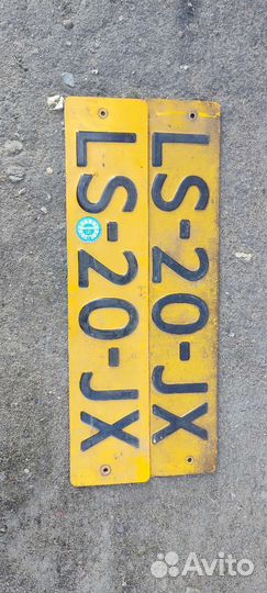 Автомобильные номера Голландия