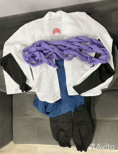 Косплей аниме Наруто Учиха Саске