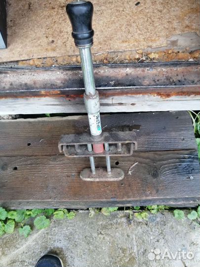 Противоугонное устройство на педали