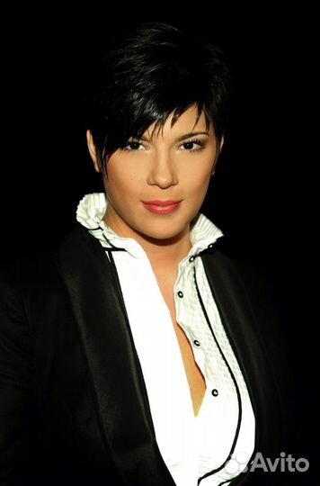 Композитор, аранжировщик, певица