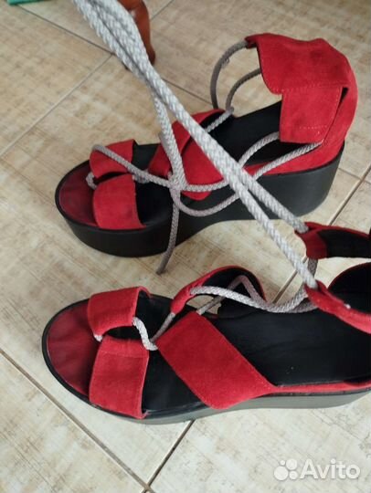 Сандалии,Босоножки женские 38 размер натур. замш