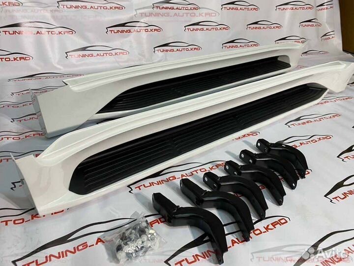 Подножки (пороги) Lexus LX 570 V3218