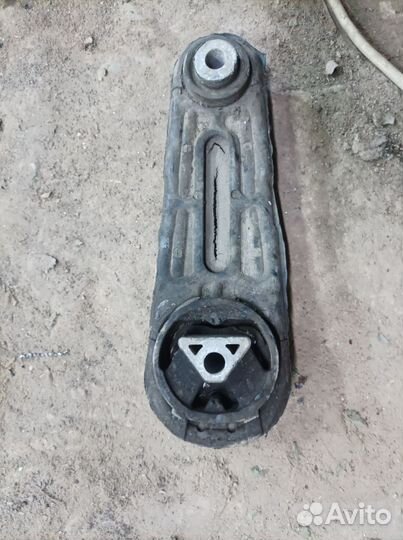 Опора двс задняя ниссан ноут кашкай