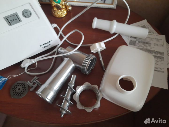 Мясорубка электрическая