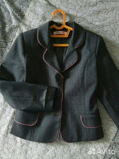Жакет,пиджак школьный серый. 1-2 кл