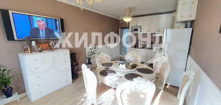 2-к. квартира, 67,3 м², 2/14 эт.