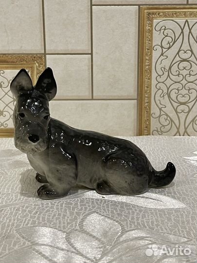 Фарфоровые статуэтки