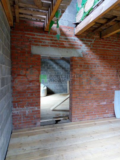 Коттедж 231,4 м² на участке 10 сот.