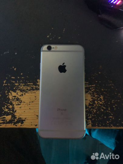 iPhone 6S, 32 ГБ