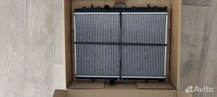Радиатор охлаждения на citroen/ peugeot