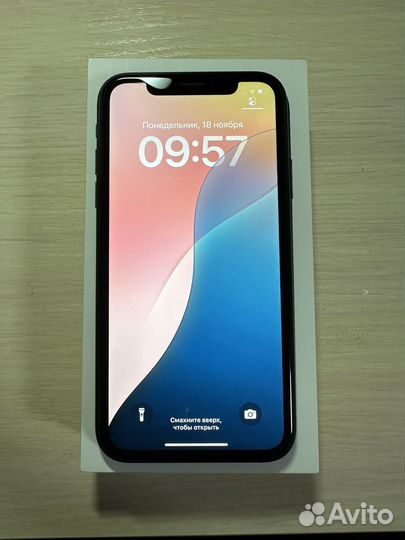 iPhone Xr, 64 ГБ