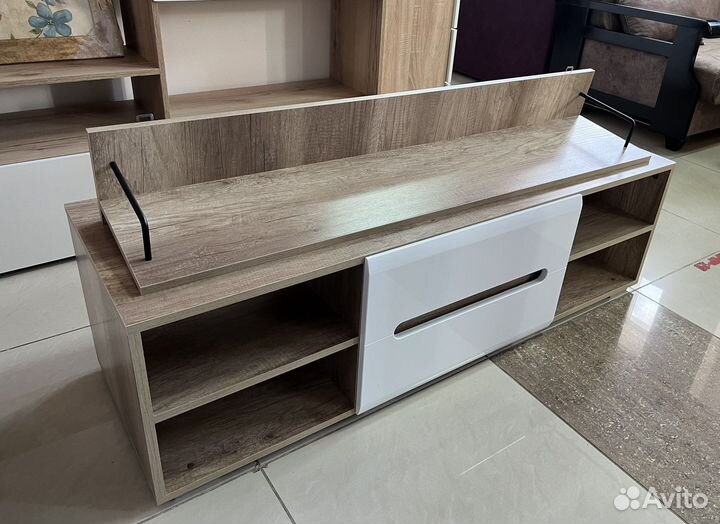 Тумба тв с полкой «Наоми тб-16»