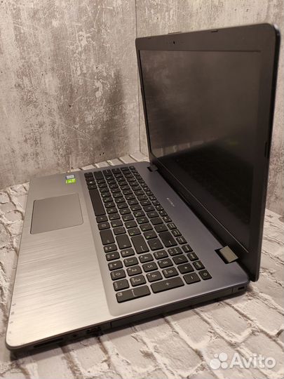 Игровой ноут с intel 8 пок/Nvidia 2GB/1TB HDD/SSD