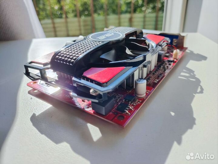 Видеокарта Asus AMD Radeon R7 250 R7250-1GD5