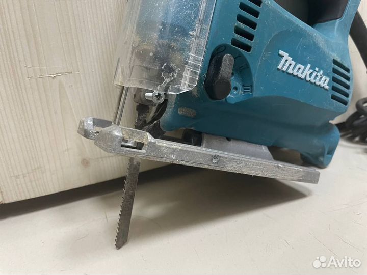 Лобзик makita 4329 k