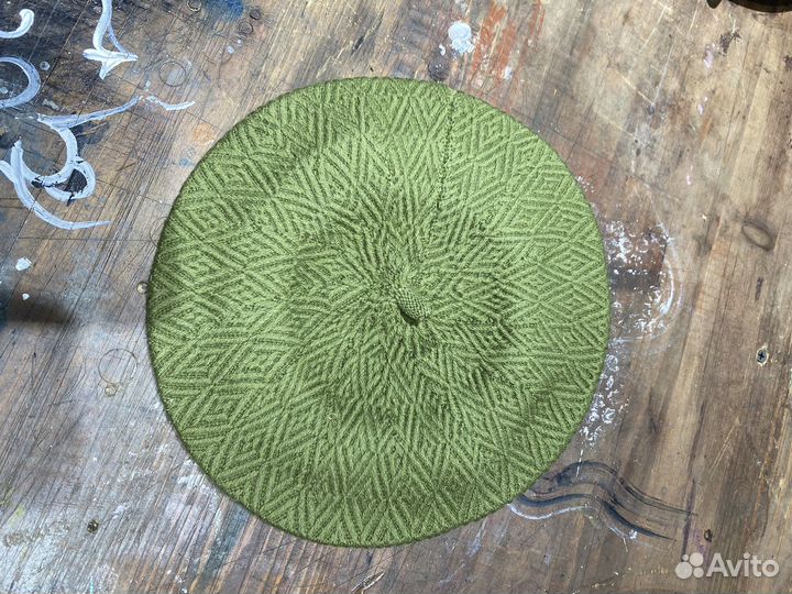 Берет женский шерсть новый