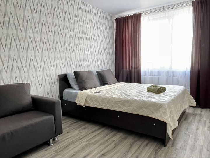 1-к. квартира, 42 м², 8/10 эт.