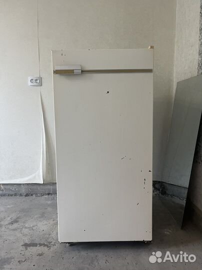 Холодильник бу бирюса 10
