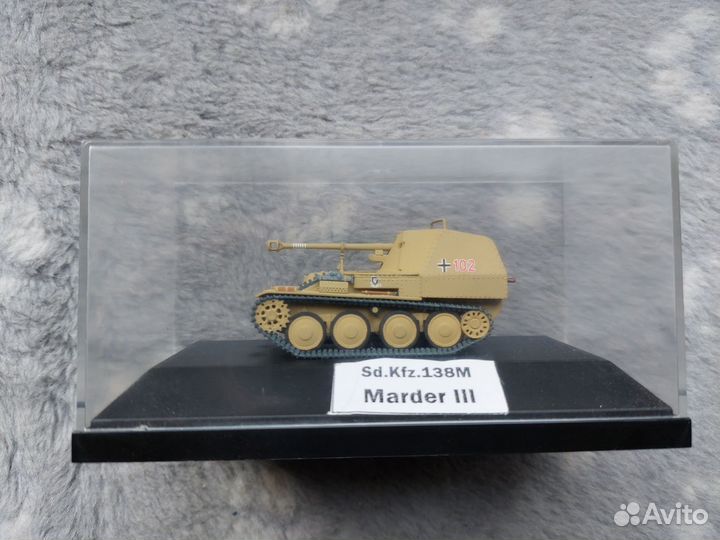 Модели военной техники 1:72