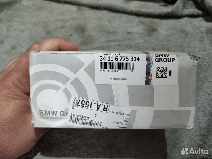 Передние тормозные колодки BMW F10