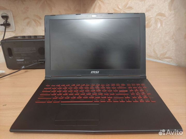 Ноутбук msi GL62m 7RD-1674RU