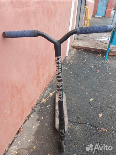 Трюковой самокат