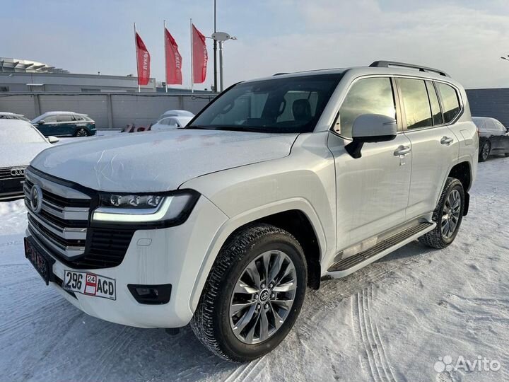 Toyota Land Cruiser 3.3 AT, 2023, 25 км