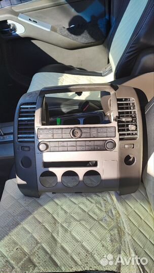 Рамка магнитолы nissan Pathfinder r51