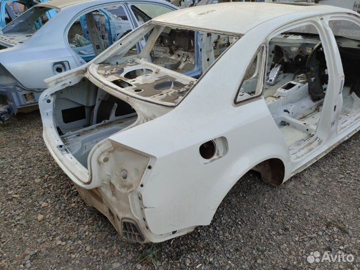 Задняя часть кузова Audi A4 B6 1.8T AMB 2006