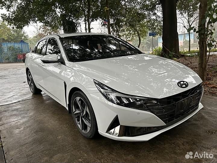 Hyundai Elantra 1.5 CVT, 2021, 26 215 км