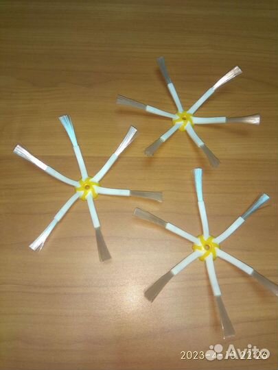 Щётка боковая iRobot Roomba 500 600 700 серии