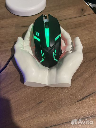 Игравая с подсветкой с мышкой плюс джостик