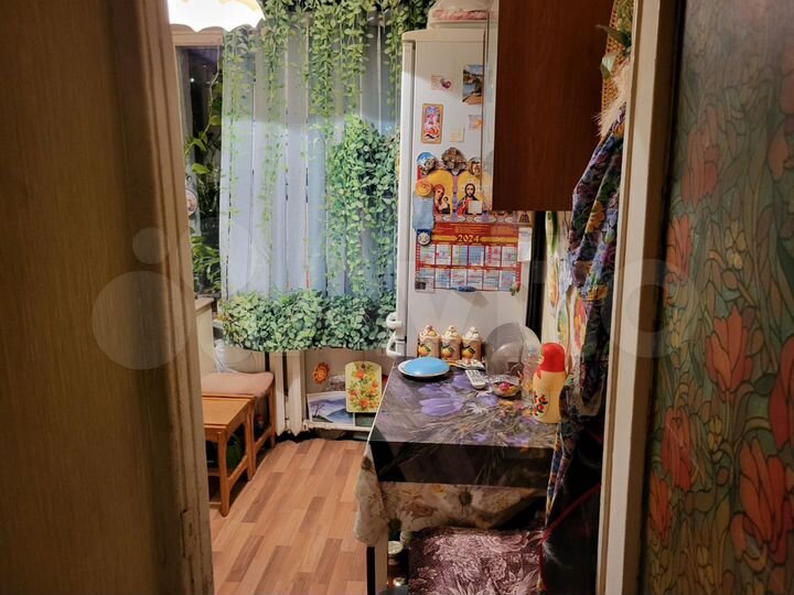 Комната 15 м² в 2-к., 3/5 эт.