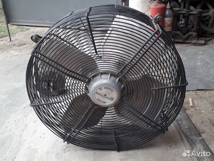 Вентилятор вытяжной