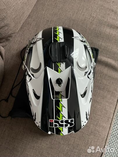 Кроссовый шлем