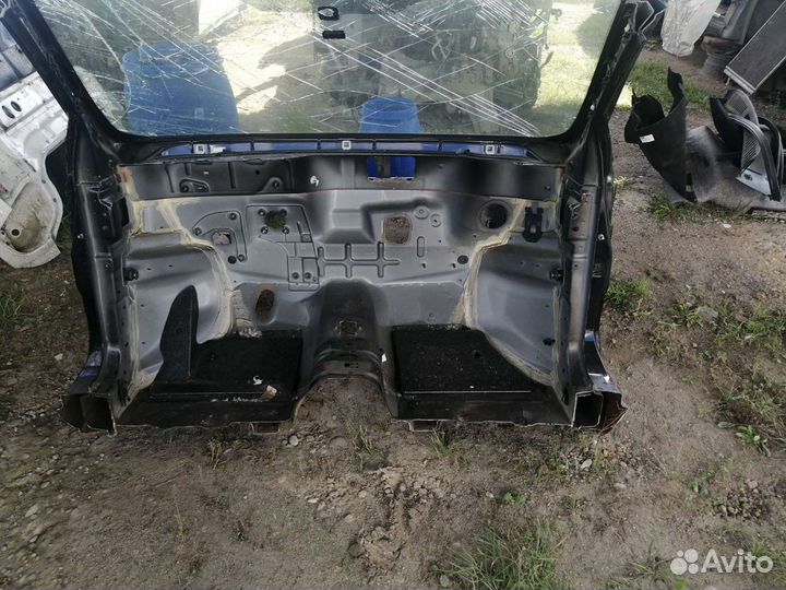 Передняя часть Ford Focus 2