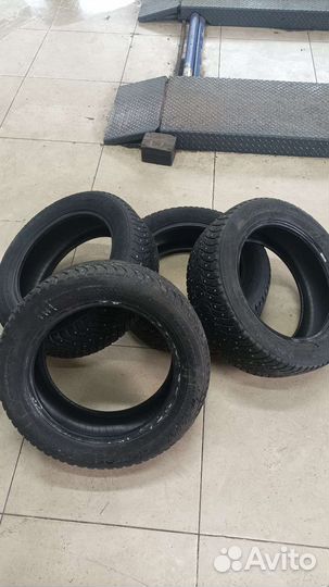 Nokian Tyres Hakkapeliitta 8 205/55 R16 94T