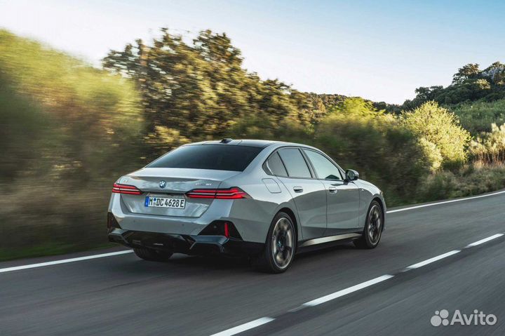 Бампер задний Bmw 5-Series G60 2023-Н.в