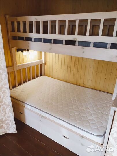 Матрас в отличном состоянии