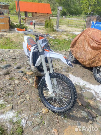 Кроссовый ktm sx 250