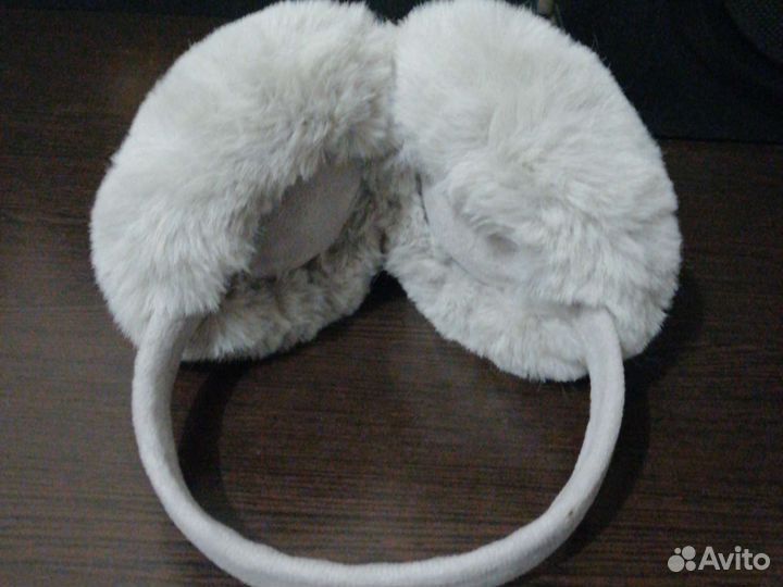 Меховые наушники